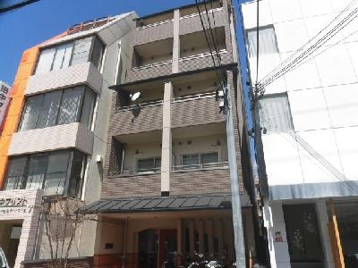 ワイズコートの外観