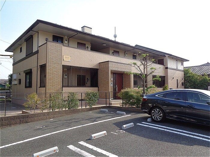 グラシアスの外観
