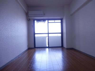 ノアーズアーク京都朱雀の子供部屋|洋室