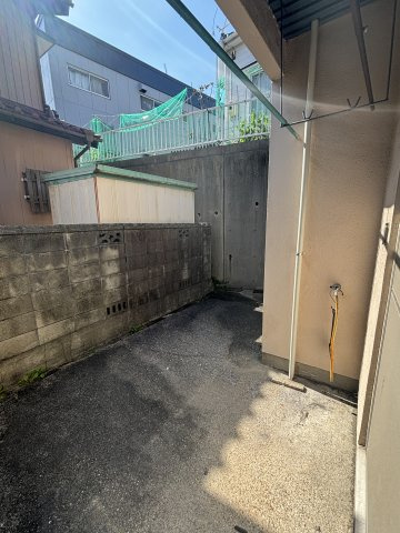 メゾンサガノの庭