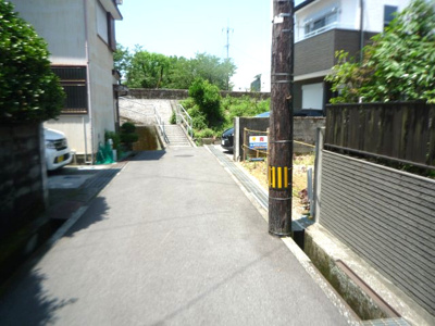 【前面道路含む現地写真】 | 高知市愛宕町新築戸建