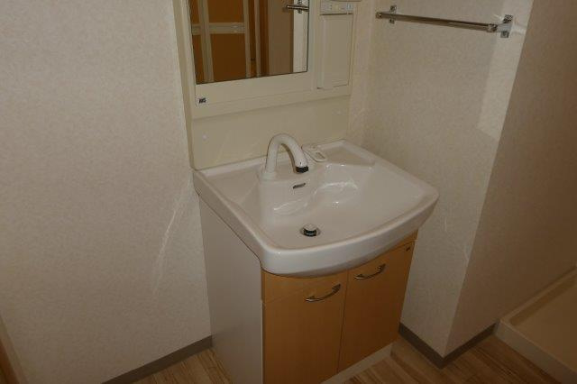 ウィステリアの独立洗面台|シャンプードレッサー