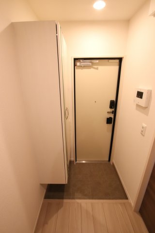 【玄関】 | COLORATO狭山 | 同一施工会社同一仕様写真