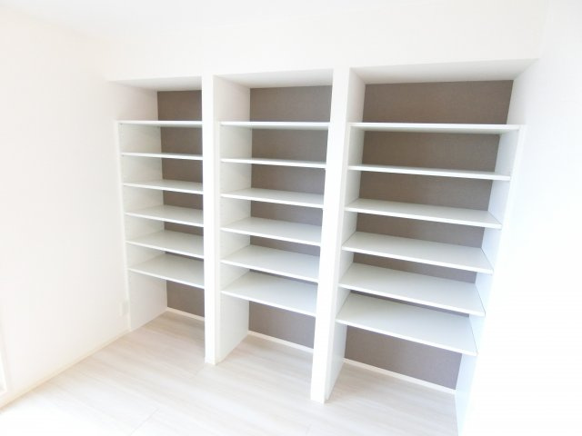 コロラート狭山の収納