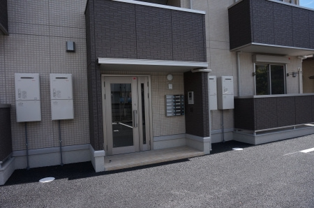サブリナガーデンヒルズのエントランス