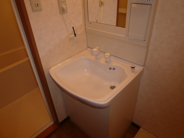 プレパルクの独立洗面台|洗髪洗面化粧台