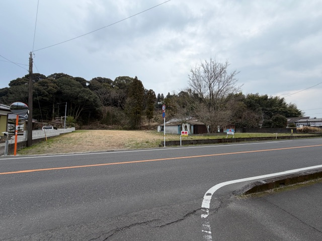 北諸県郡三股町大字蓼池の売地の外観