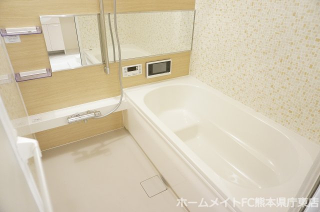 熊本市東区沼山津２丁目のアパートの浴室
