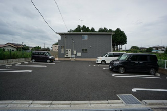 【駐車場】