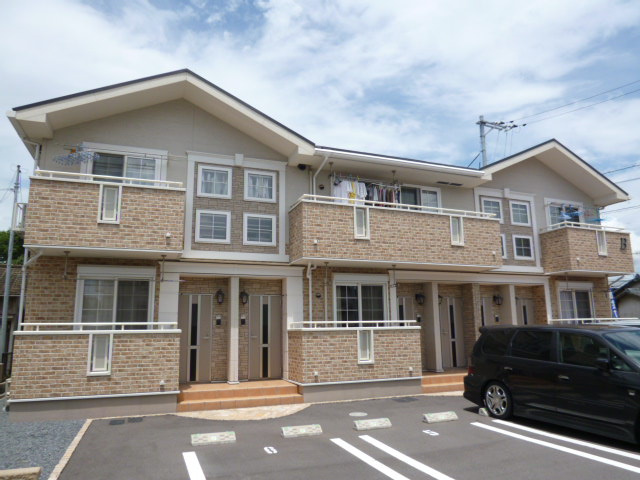 ノール　サンクチュエールＢの駐車場