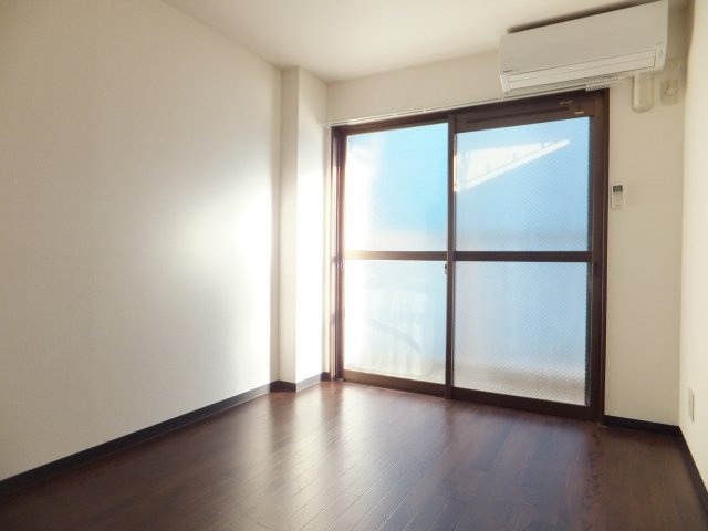 Pコーポラスの居間・リビング