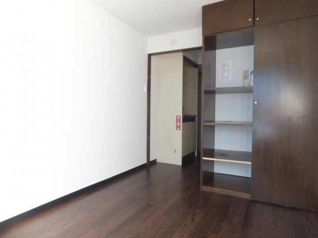 Pコーポラスの居間・リビング