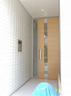 【エントランス】