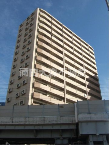 レーベンリヴァーレイオザ東京の外観