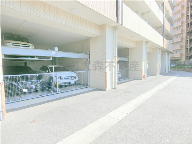レーベンリヴァーレイオザ東京の駐車場|機械式駐車場　空き状況等詳細はお問合せください。