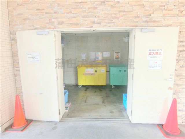 レーベンリヴァーレイオザ東京のその他共用部分|曜日時間関係なくゴミ出し可能な敷地内ごみ捨て場