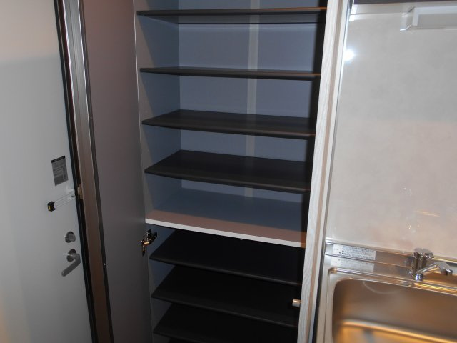 NARASHINO BASEの玄関