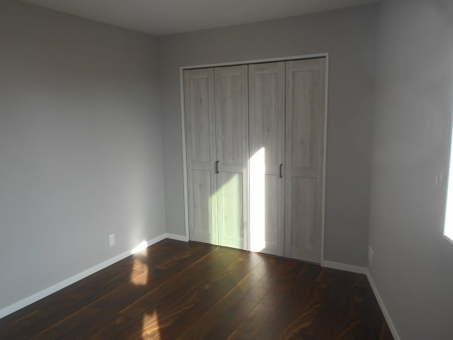 NARASHINO BASEの洋室