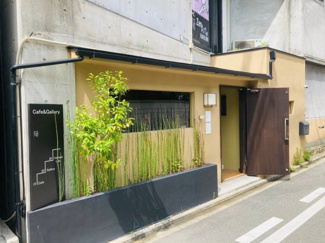 【エントランス】