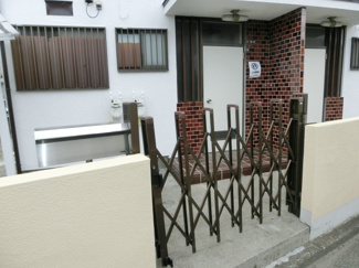 【エントランス】 | 外観