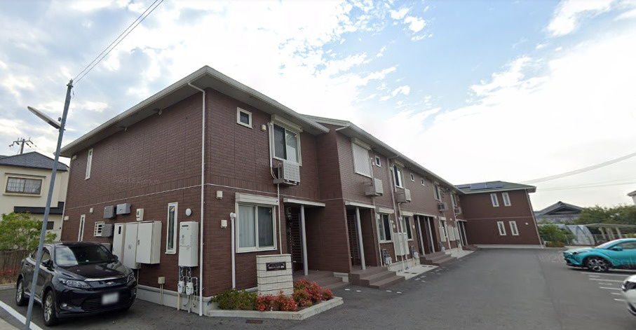 アイリ―プラザ潤和の外観