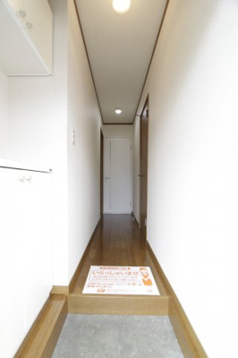 【玄関】 | ハイランドコートⅡ | シンプルで使いやすい玄関です