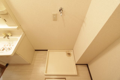 【洗面所】 | ハイランドコートⅡ | 室内洗濯機置場です