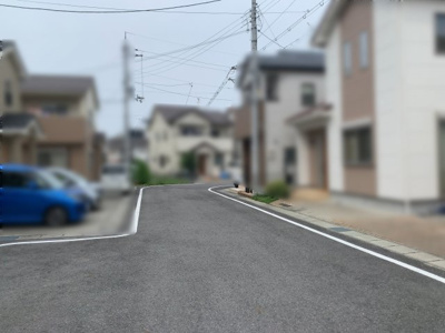 【前面道路含む現地写真】 | 大津市あかね町18-5　中古戸建