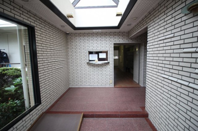 【エントランス】 | クレセントコート