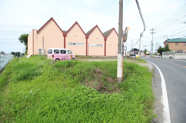 坂戸市薬師町　建築条件なし売地　東武東上線『北坂戸駅』徒歩10分　【坂戸小学区】の外観