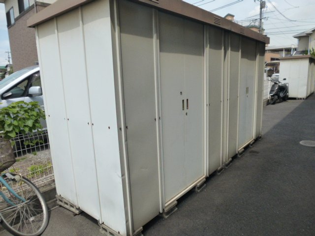 フォンティーヌCのその他共用部分|倉庫