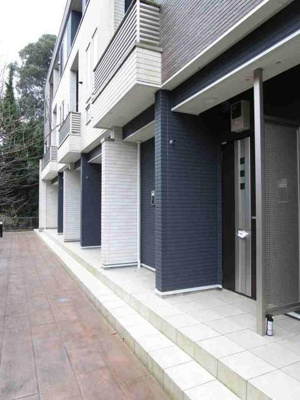 【エントランス】 | メゾンコリーヌオギ