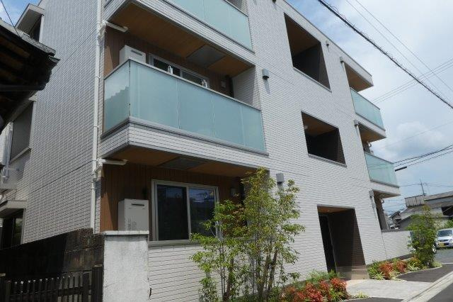 倉敷市日ノ出町１丁目のアパートの外観