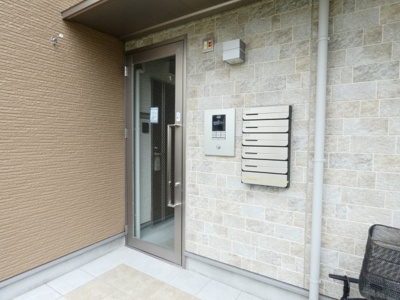 【エントランス】 | ハーモニーテラス広住町