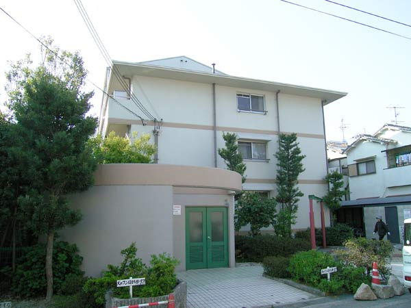 泉大津市北豊中町１丁目の賃貸マンションのエントランス|落ち着いたエントランスです