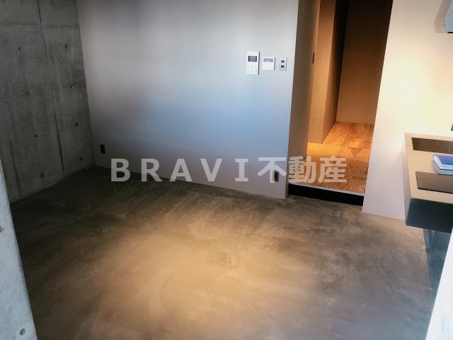 b.UEMACHIDAI（ビー上町台）　BRAVI不動産の居間・リビング|【b.UEMACHIDAI（ビー上町台）】ゆったり過ごせる居間です