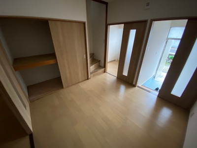 【洋室】 | 久宝寺貸家