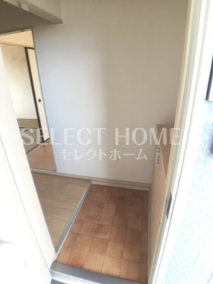 【玄関】 | ファミール的場 | きれいな玄関です