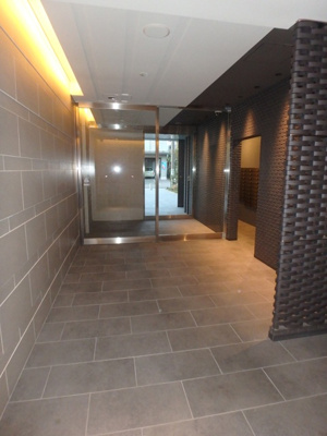 【ロビー】 | レジュールアッシュ塚本Ⅱ