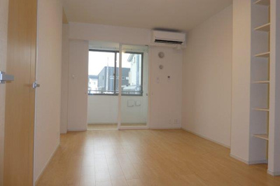 【居間・リビング】 | セイバリーKⅢ | 洋室