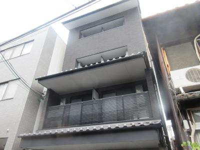 フェアリーベル二条城の外観