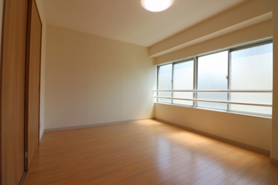 【洋室】 | 栄コーポ