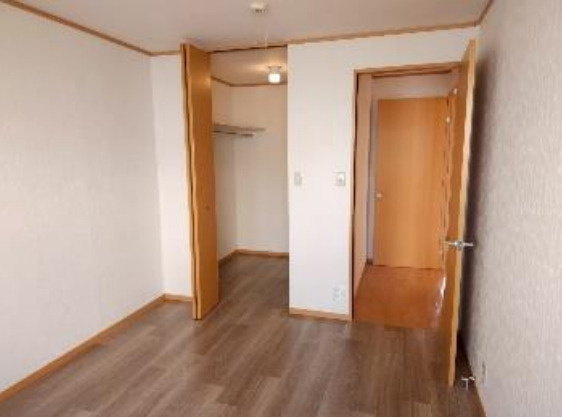 コンフォート佐良和Ⅱの寝室|同間取りの別部屋写真