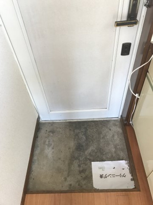 【玄関】 | フラワーハイツ