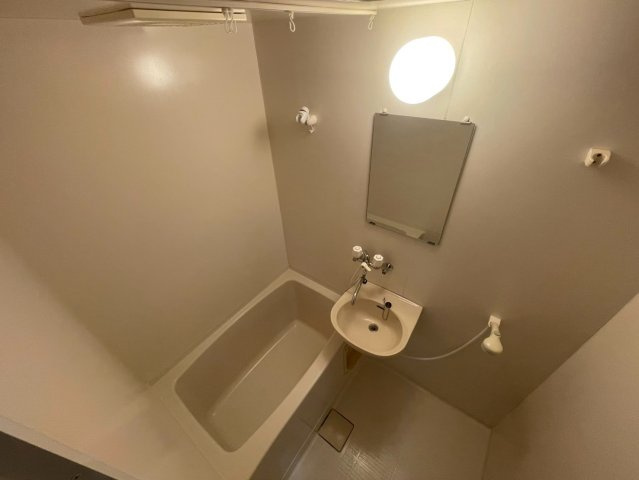 六甲ガーデンホームズの浴室