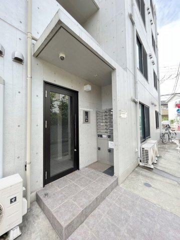 「防音マンション」ラシクラス練馬エトワールのエントランス|★オートロック★