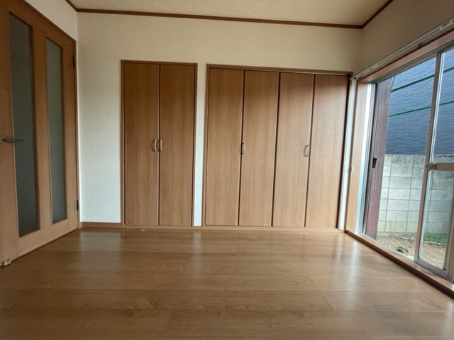 永島テラスハウスの洋室