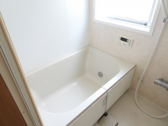 永島テラスハウスの浴室