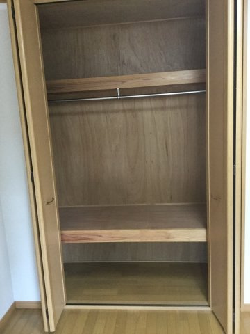 ロイヤルハイツⅡの収納|小物を収納するのに便利です