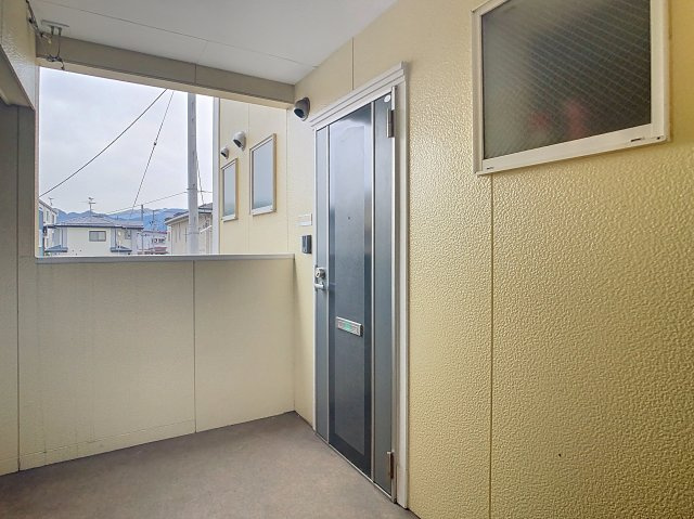 La Vien Rose 夢のエントランス